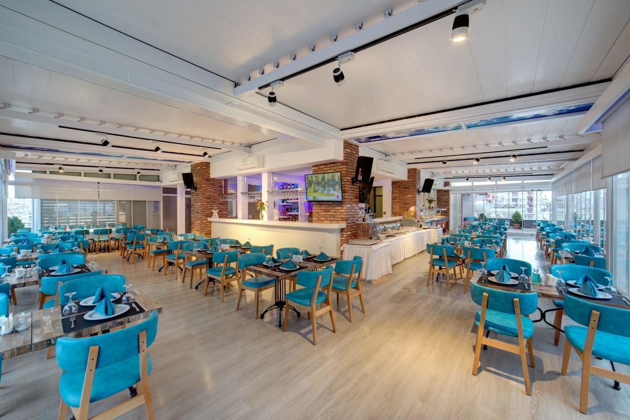 Forum Suite Otel เมร์ซีน ภายนอก รูปภาพ