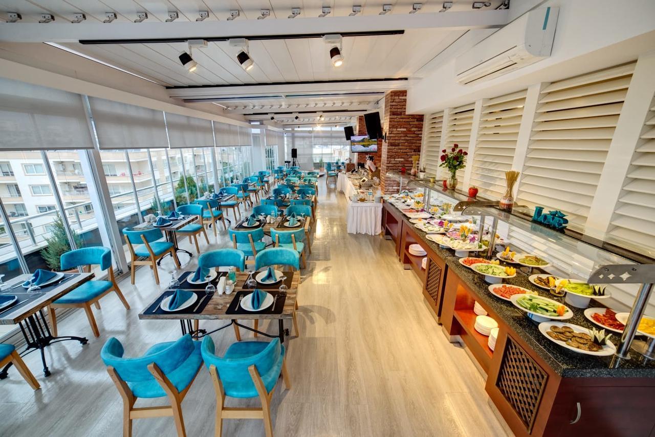 Forum Suite Otel เมร์ซีน ภายนอก รูปภาพ